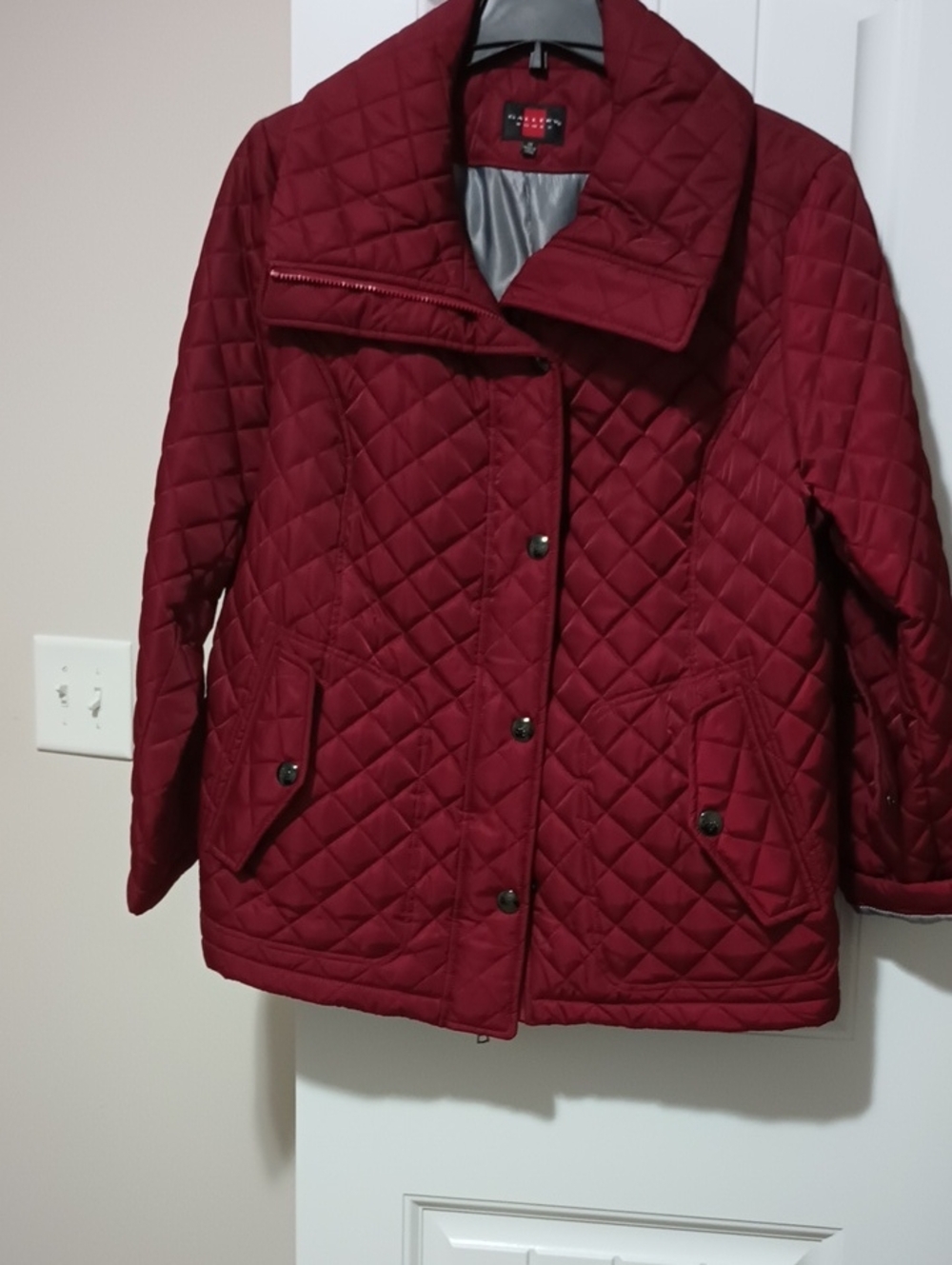 Gallery Woman Size 1X Burgundy Quilted Jacket Diamond Puffer NWOT